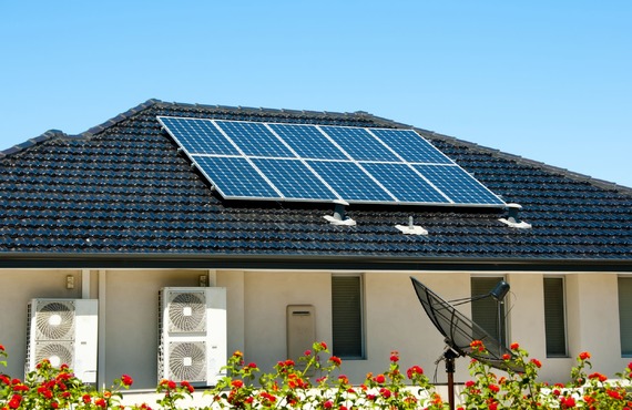 お客様のニーズに合わせて太陽光パネル以外にもリフォームにも柔軟に対応